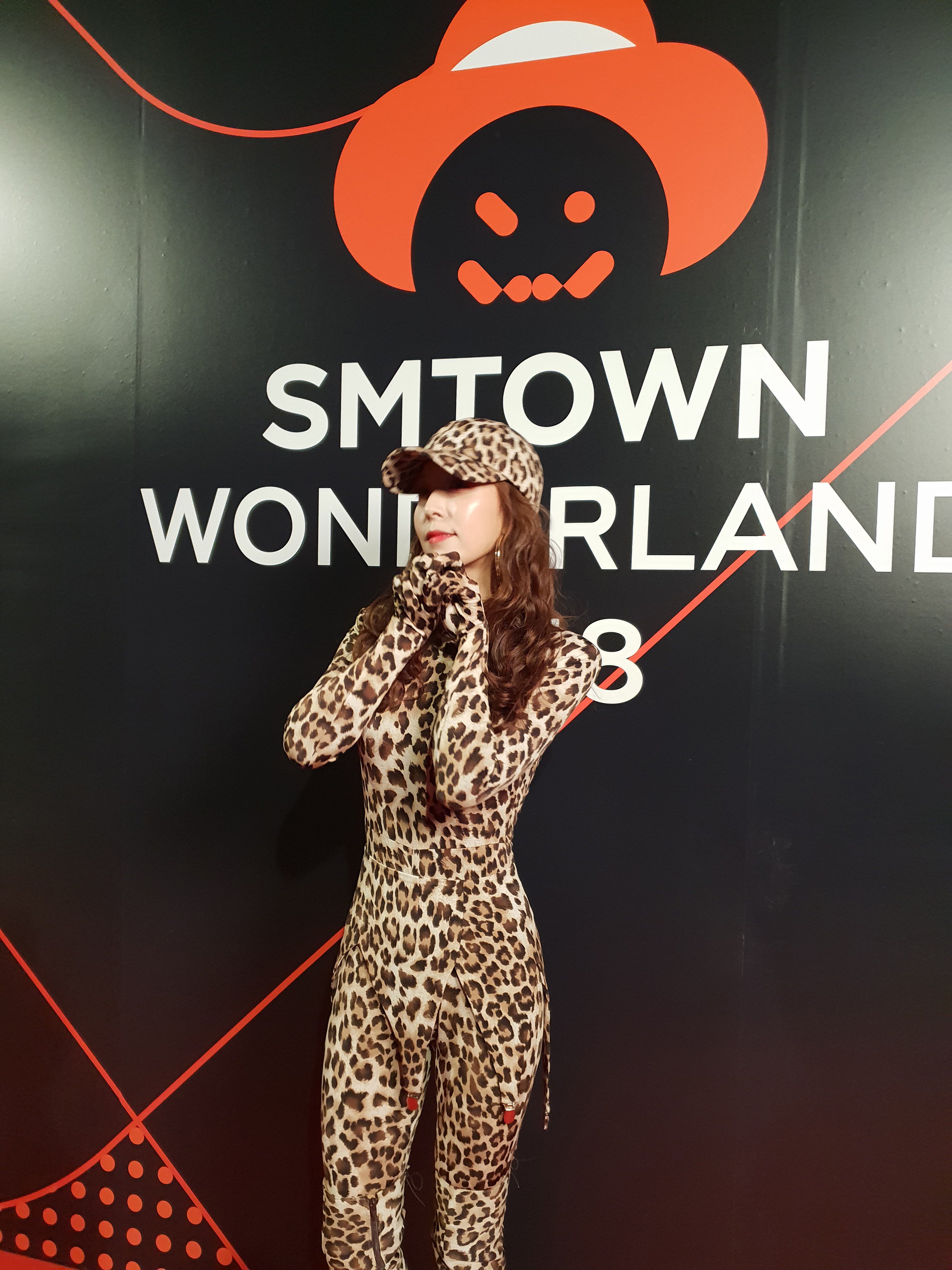 Découvrez les photos de la soirée d’Halloween de SM Entertainment KGEN