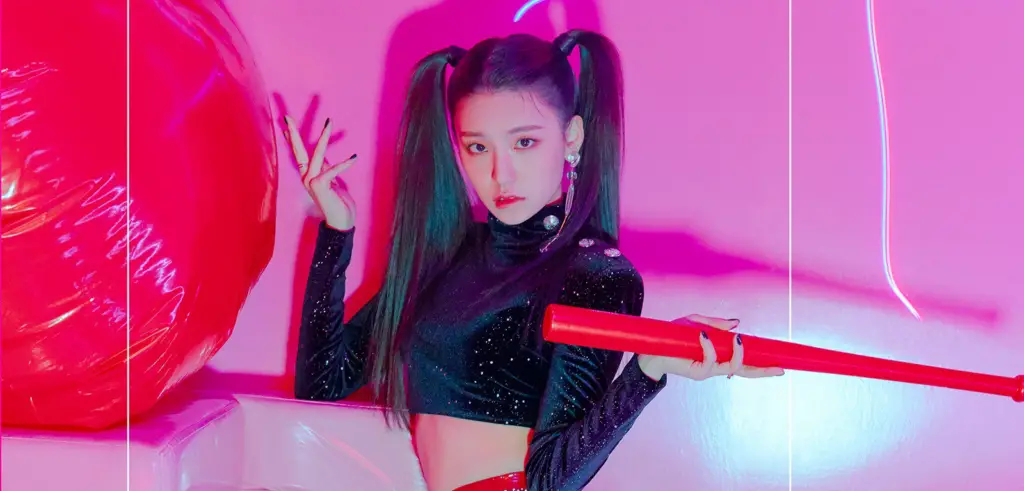 ITZY : Photos teasers de Yeji pour les débuts du groupe – K-GEN