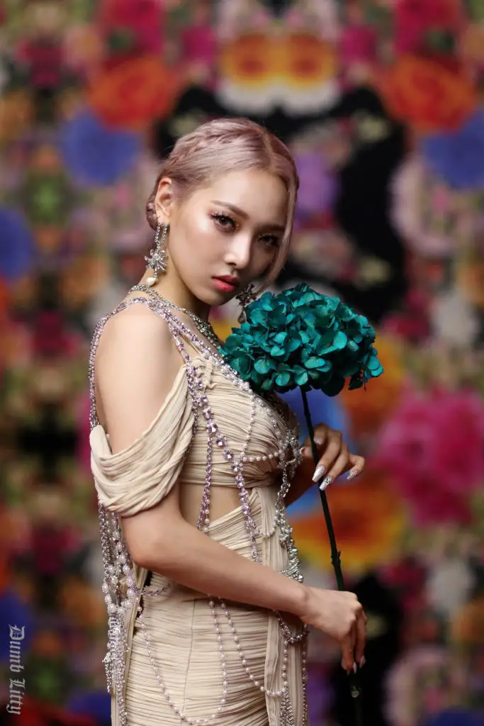 KARD dévoile de premières photos teasers individuelles pour son ...