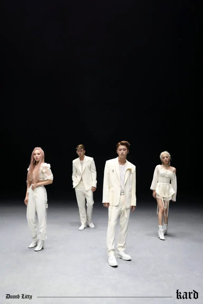 KARD met en ligne des photos teasers de groupe pour son comeback – K-GEN