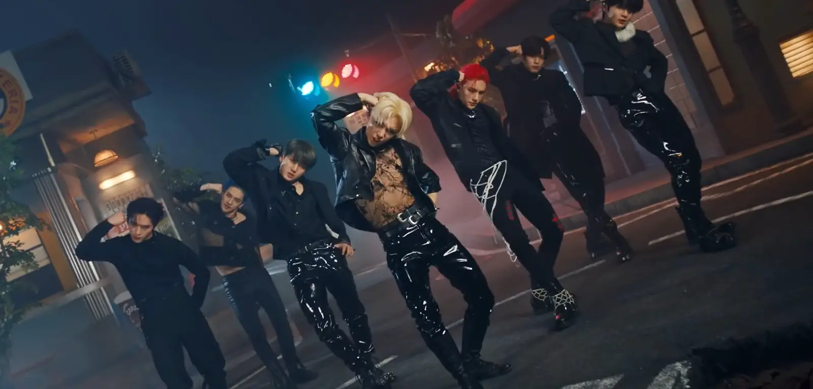 Stray Kids fait son comeback avec le MV de “MANIAC” – K-GEN