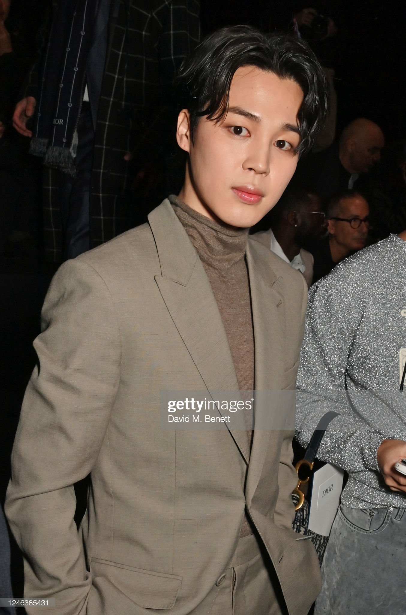 Paris Fashion Week 2023: BTS' Jimin and J-Hope's dapper looks at the Dior  show