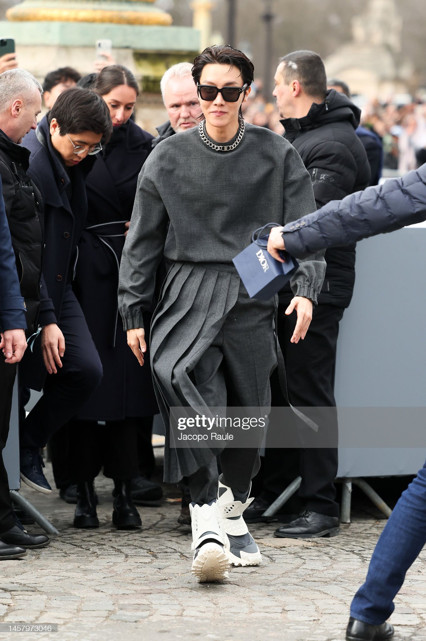 Paris Fashion Week: Jimin du groupe BTS, invité du défilé Dior