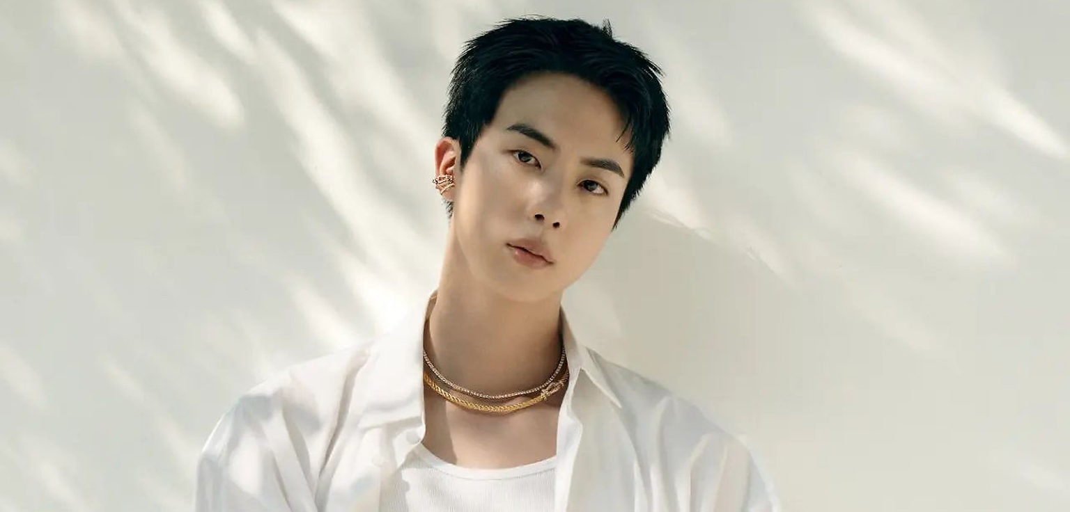 Jin (BTS) portera la flamme olympique ce Dimanche 14 Juillet à côté du ...