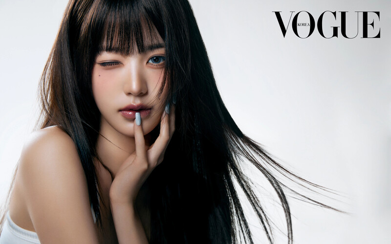 Jang Wonyoung IVE Pose Pour VOGUE Korea Pour K rastase K GEN Jang Wonyoung IVE Pose Pour VOGUE Korea Pour K rastase K GEN