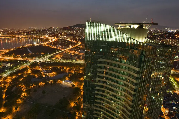  dino (seventeen) buys luxury apartment